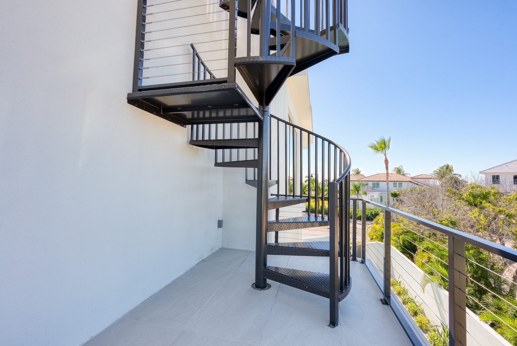 Spiral stair to the roof